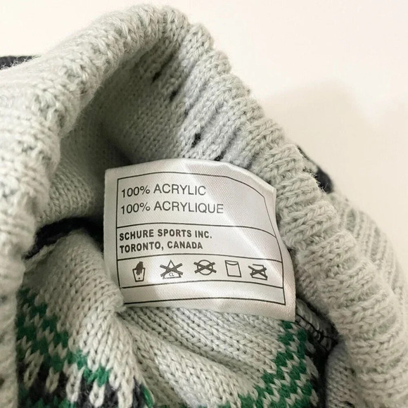 Karbon  Moosehead Lager Beer Winter Hat Beanie Toque and Mittens - Picture 5 of 12